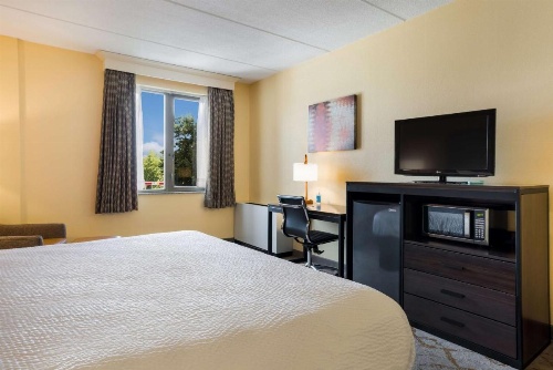 Best Western Grand Victorian Inn image 9