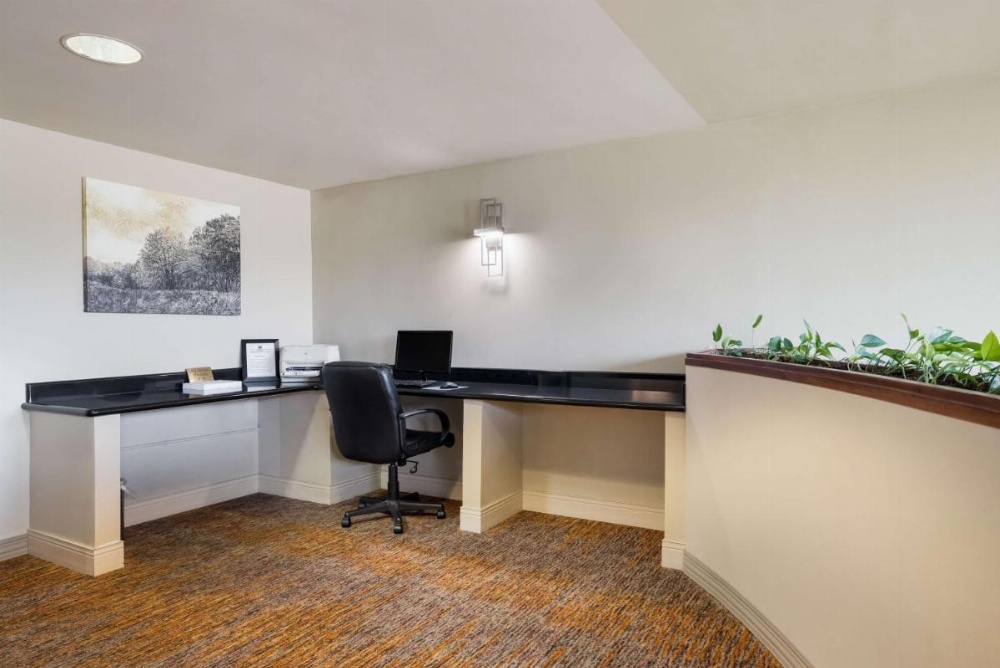 Best Western Grand Victorian Inn Image 25