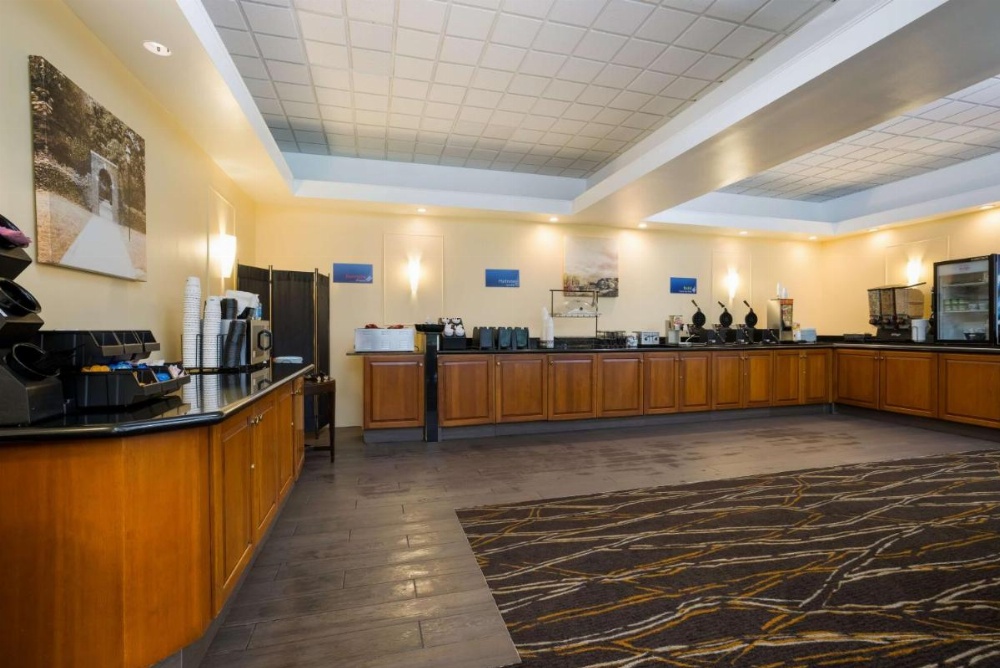 Best Western Grand Victorian Inn Image 32