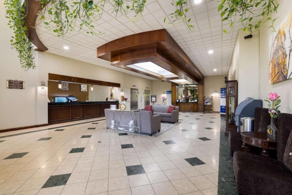 Best Western Grand Victorian Inn Image 38